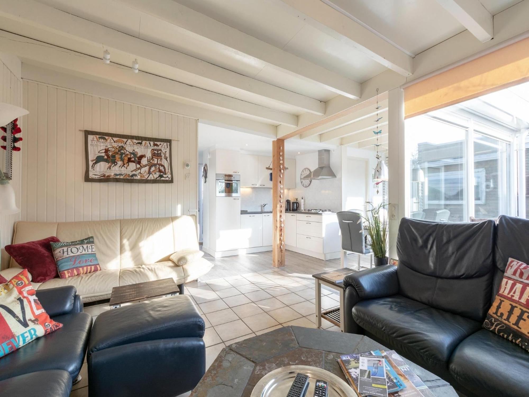 Stylish Bungalow With A Large Garden Sint Maartensvlotbrug 외부 사진