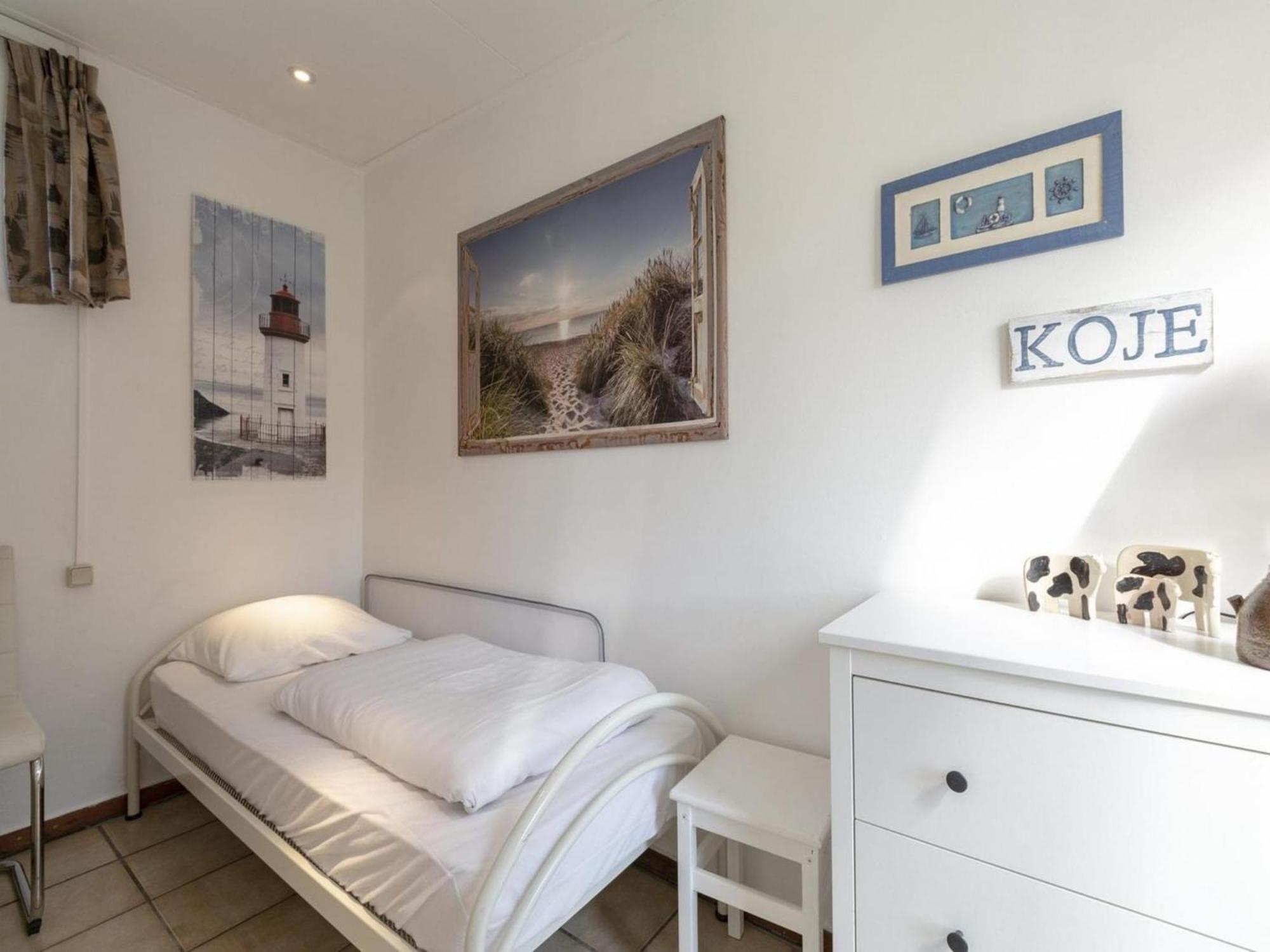 Stylish Bungalow With A Large Garden Sint Maartensvlotbrug 외부 사진