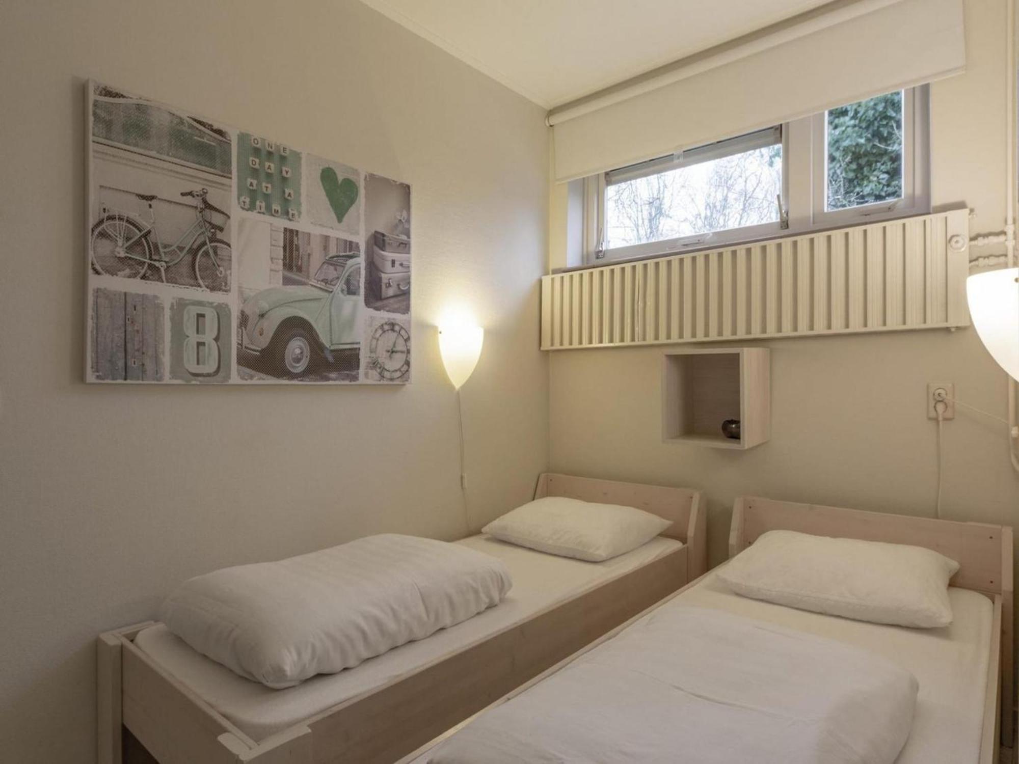 Stylish Bungalow With A Large Garden Sint Maartensvlotbrug 외부 사진